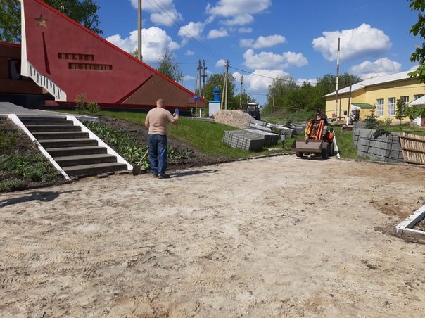 Благоустройство территории Погромского сельского поселения.